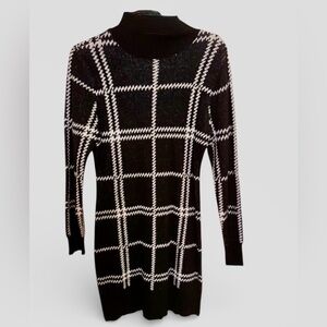 Elegant Black and White Checkered Women's Sweater Dress